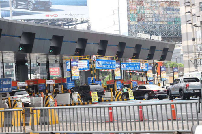 Expressway tolls waived on three routes on Friday