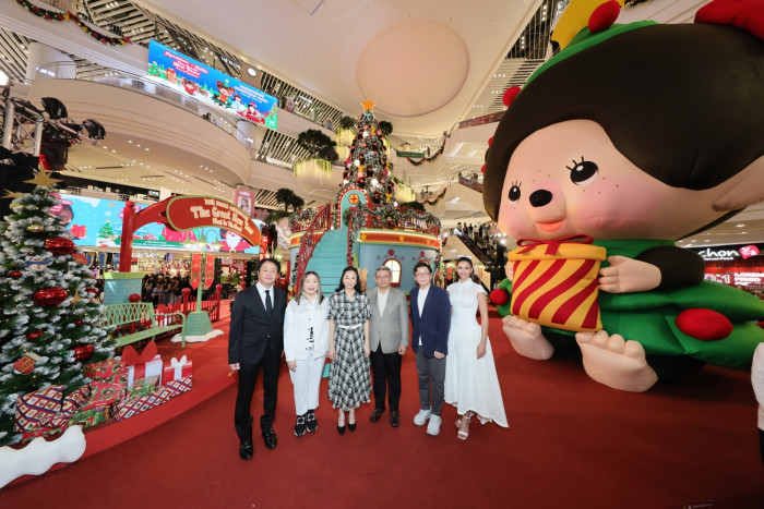 Monchhichi Christmas Town Debuts in Bangkok