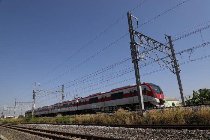 Electricity line theft grounds Red Line services for 4 hours