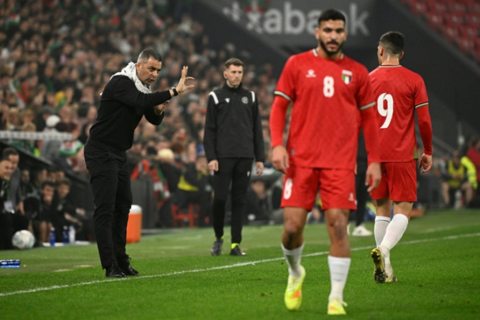 Palestinian coach gets hope, advice from mum in Gaza tent