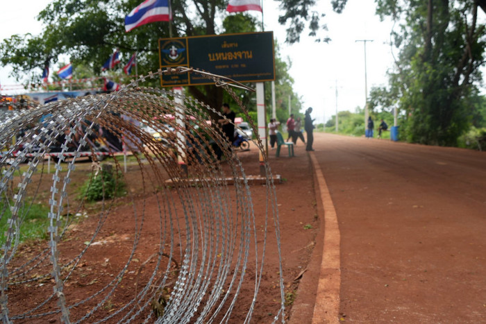 Two hurt in border shoot-out