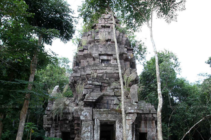 Khmer 'use temples as army bases'