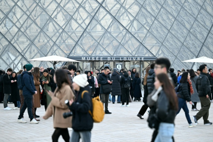 Louvre Museum closed as workers strike