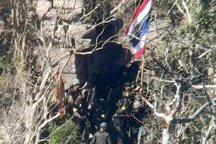 Thai troops recapture Ta Khwai temple