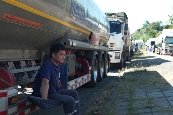 Thailand cuts Laos fuel route as Cambodia border conflict deepens