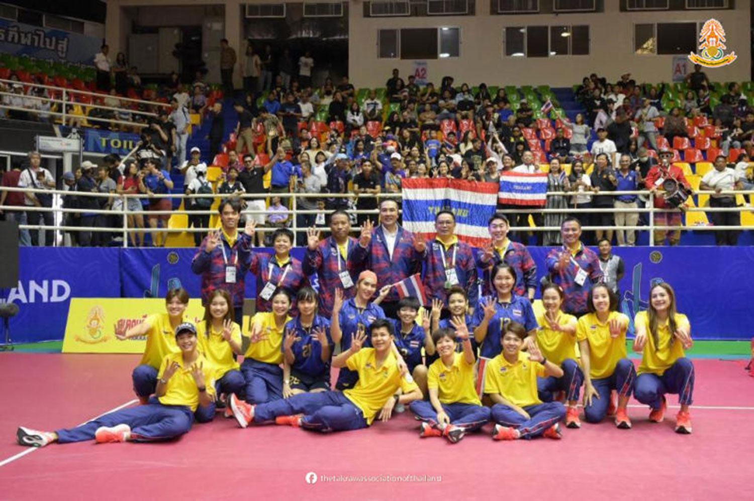 Delivering the goods: The women's sepak takraw players and team officials celebrate their victory.    (Photo: Takraw Association of Thailand)