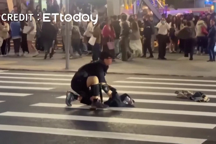 Taipei attacker acted alone, police say after three killed