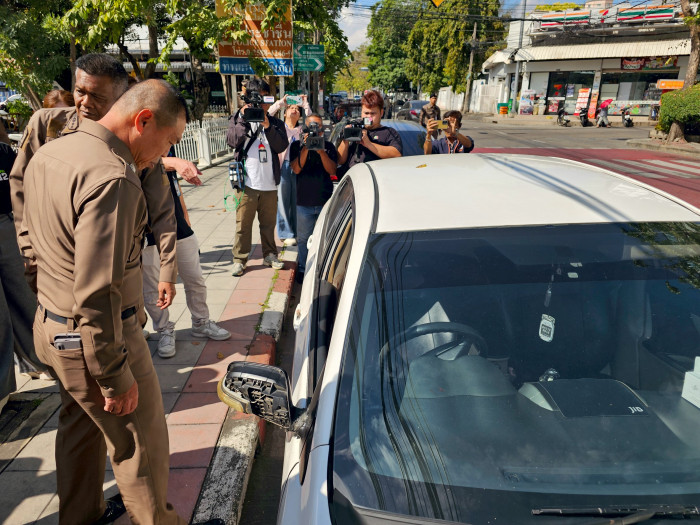 Arrest warrant for expressway murderer