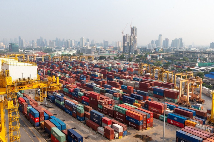 Thai exports rise 7.1% in November, less than forecast