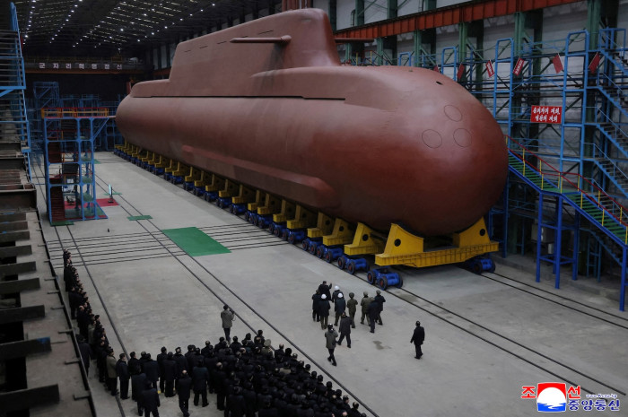 North Korea unveils hull of ‘nuclear submarine’