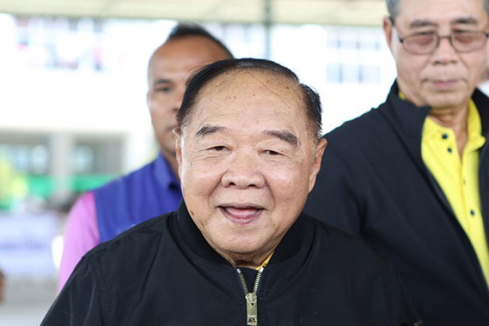 Prawit prepares to retire from politics after withdrawing as PM candidate