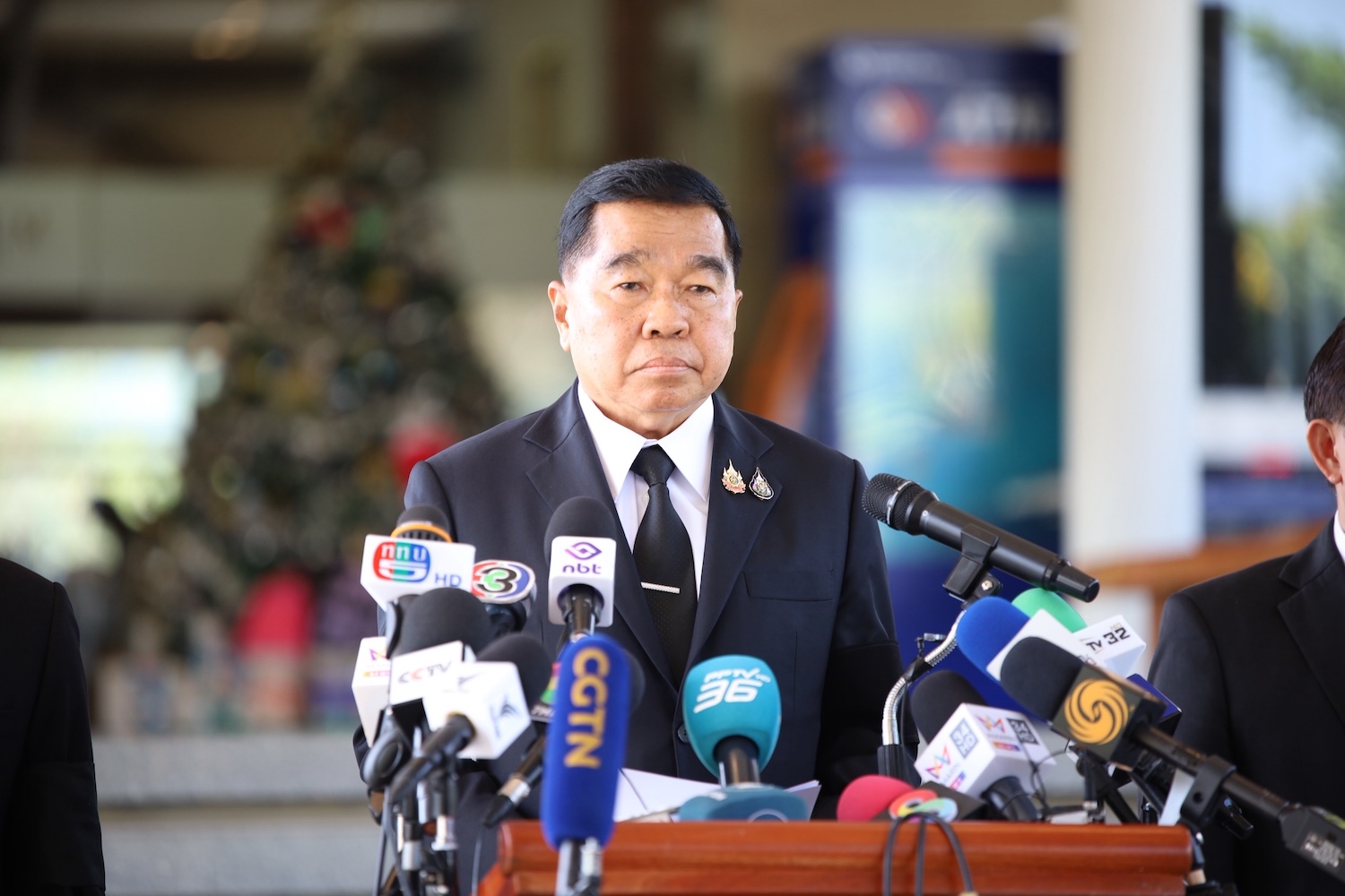 Defence Minister Nattaphon Narkphanit addresses reporters after the General Border Committee meeting in Chanthaburi on Dec 27, 2025. (Photo: Public Relations Department)