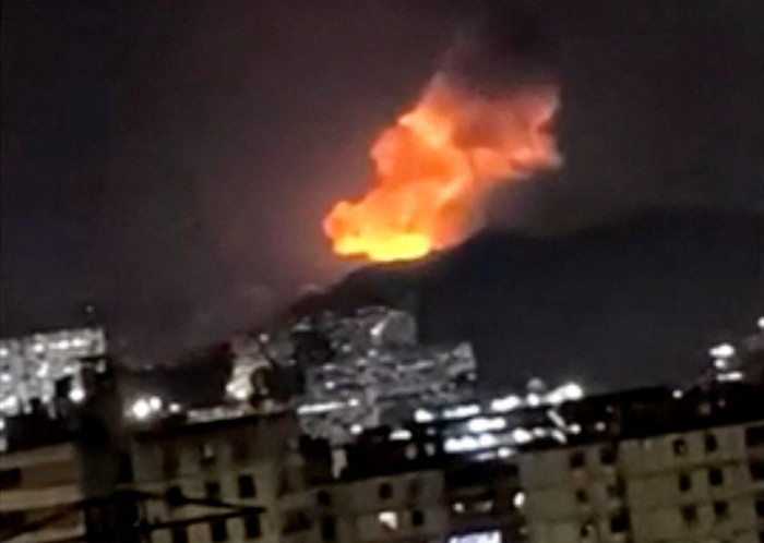 US attacks Venezuela, captures president