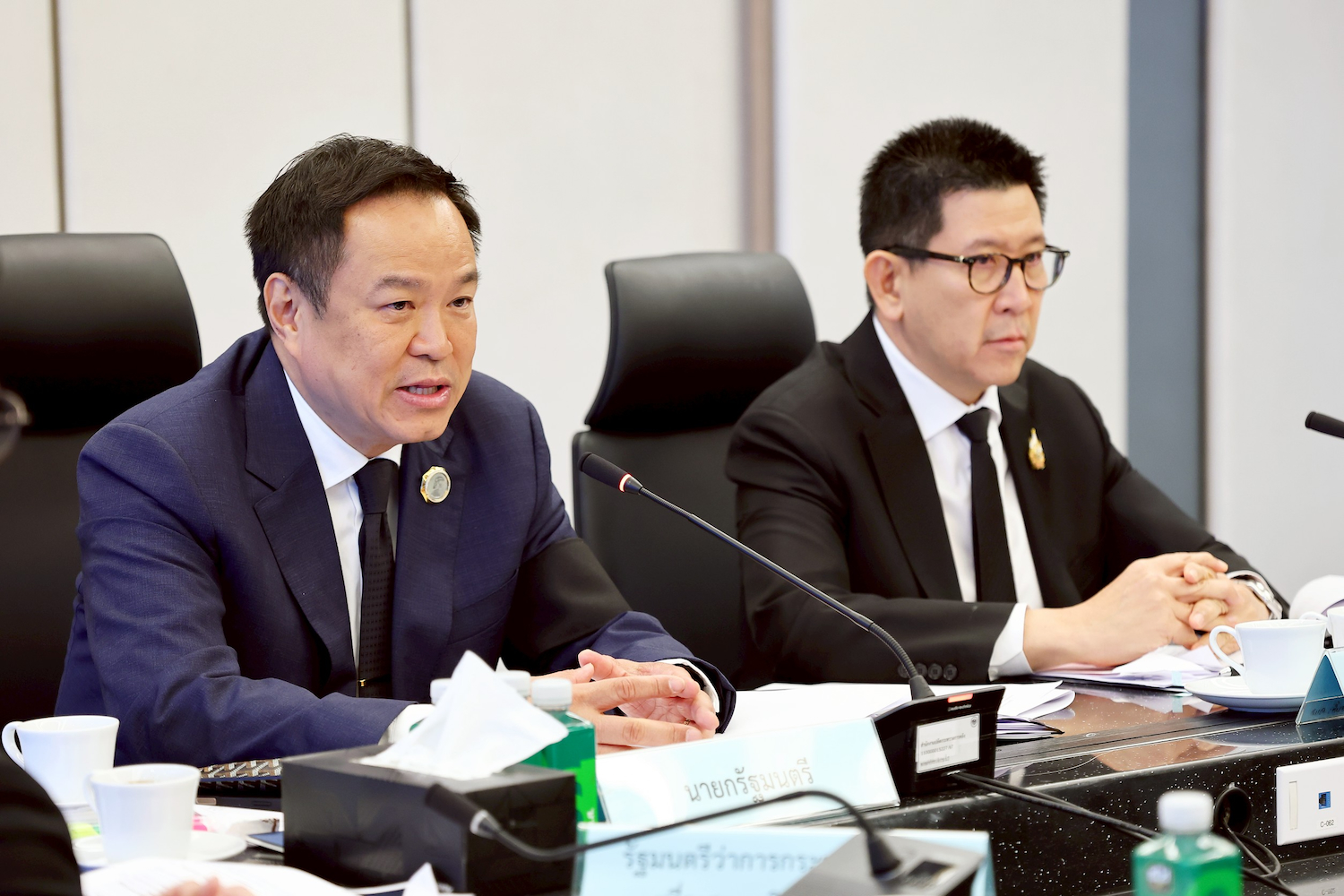 Acting Prime Minister Anutin Charnvirakul and Finance Minister Ekniti Nitithanprapas hold a briefing on‍ new government efforts to improve financial data gathering as part of its campaign ⁤to crack down on⁣ financial crimes.