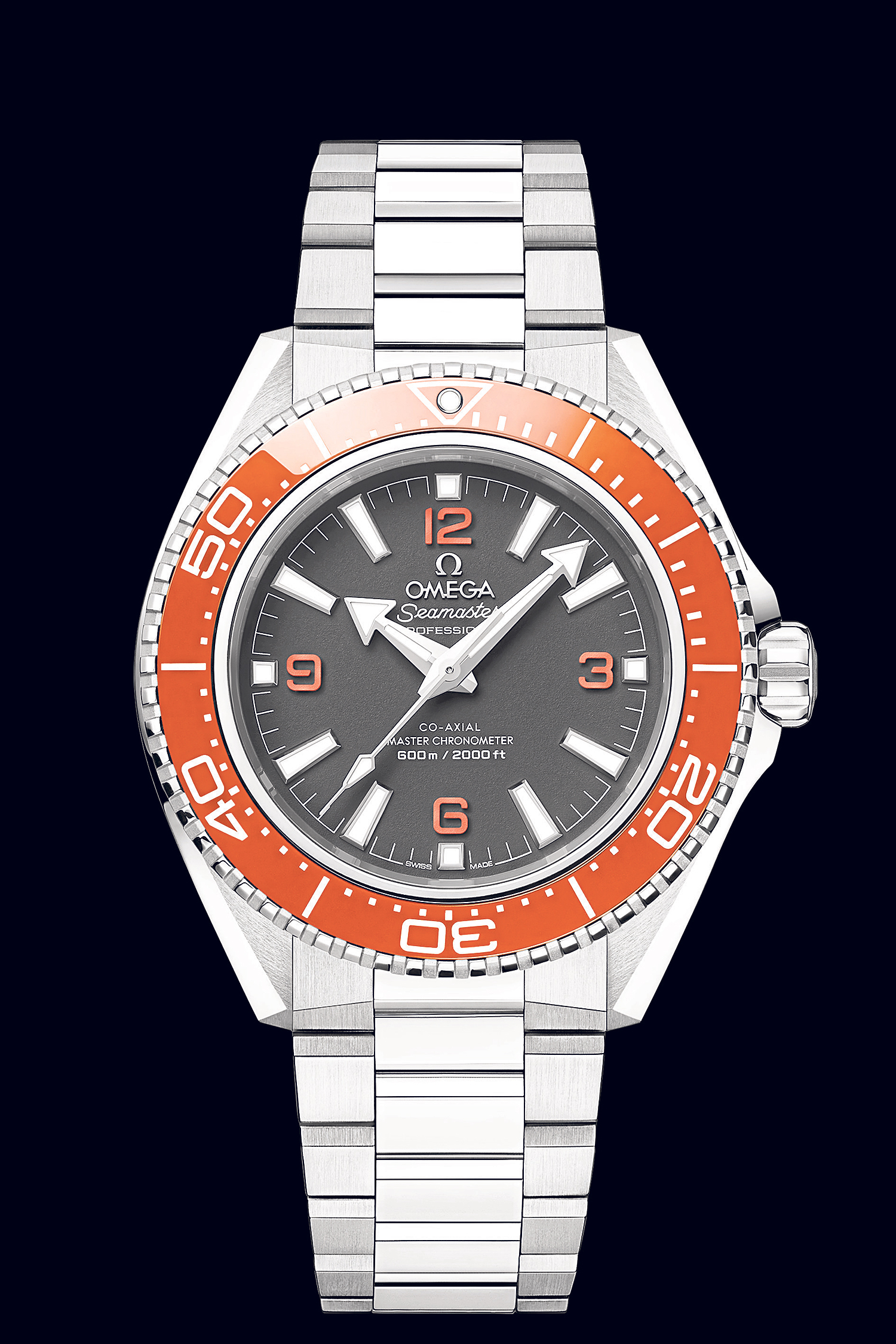 Planet Ocean fourth generation in orange. (Photos courtesy of OMEGA (THAILAND) LTD)
