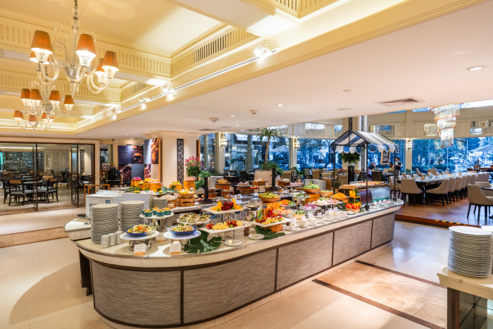 Fishermen Night Market Buffet: Come 4, Pay Only 3 at Dusit Thani Hua Hin