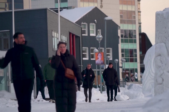 EU prepares to retaliate after Trump's tariff threat over Greenland