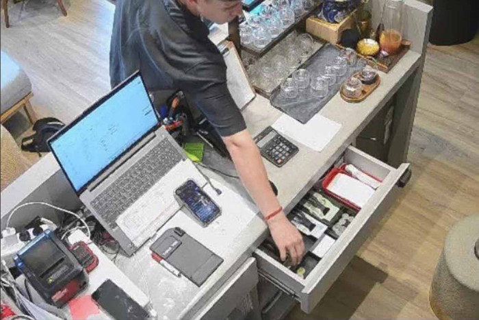 German tourist arrested for stealing cash at Phuket spa