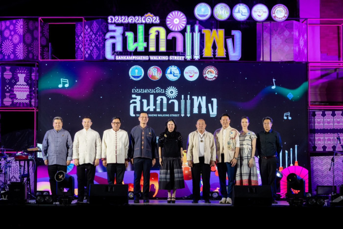 Chiang Mai Night Market lights up San Kamphaeng with dazzling visuals