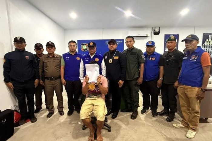 Stolen AirPods lead police to Koh Phangan drug ring