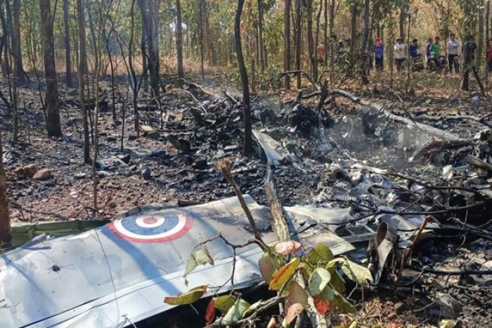 Two die as Thai air force plane crashes in Chiang Mai