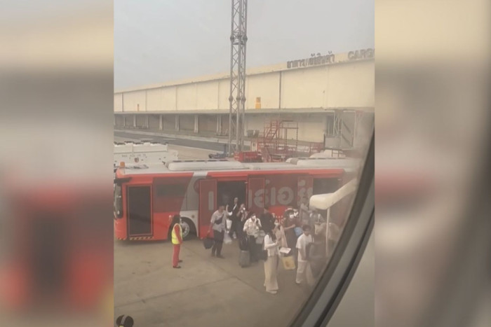 Thai AirAsia apologises for shuttle bus mix-up