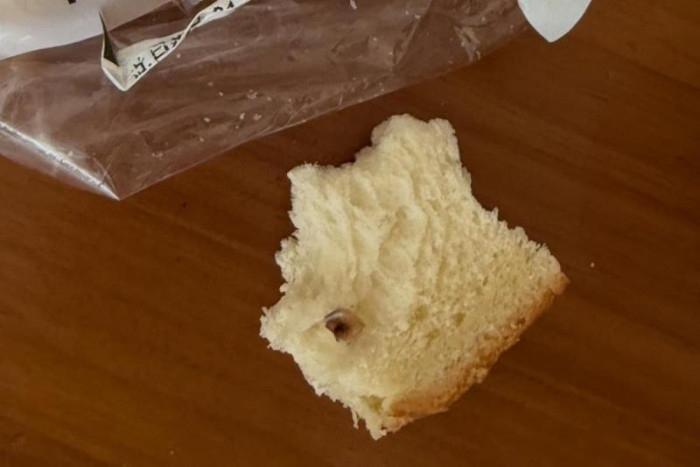 Hong Kong authorities consider legal action after tooth found in Maxim's toast