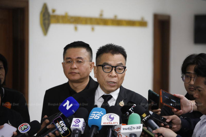 EC probes suspicious cash