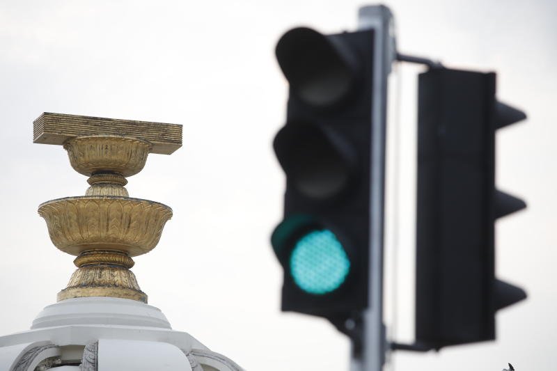 The Democracy Monument on Ratchadamnoen Klang Road in Phra Nakhon district, Bangkok. (Photo: Pattarapong Chatpattarasill)