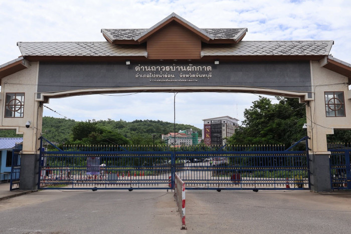 Thai border trade drops due to spats with Cambodia