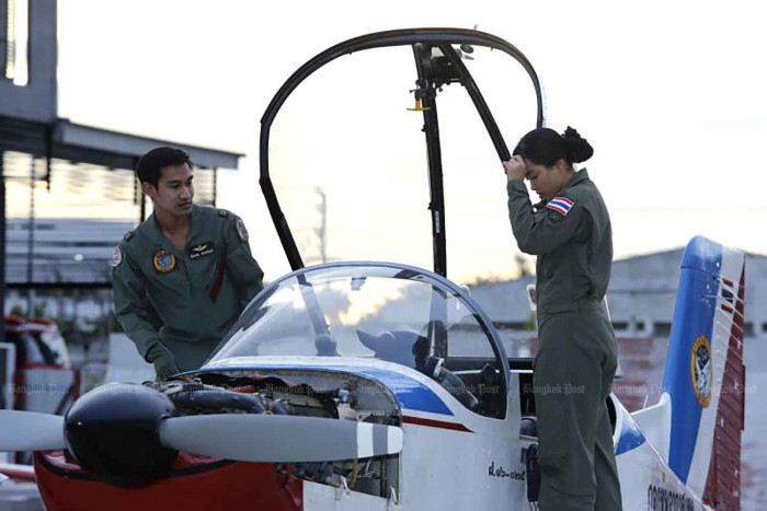 RTAF moves to recruit female pilots for training