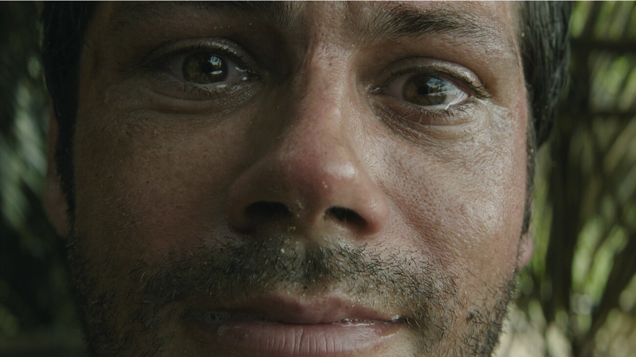 Dylan O’Brien as Bradley Preston in 20th Century Studios’ SEND HELP. Photo courtesy of 20th Century Studios.