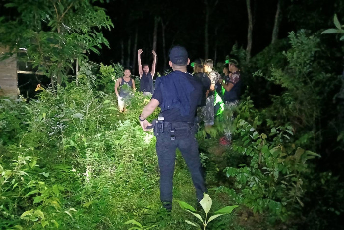Two foreign tourists rescued from Koh Phangan jungle