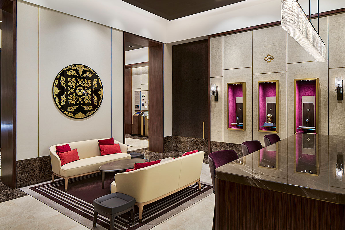 President Thierry Stern opens latest salon in Siam Paragon