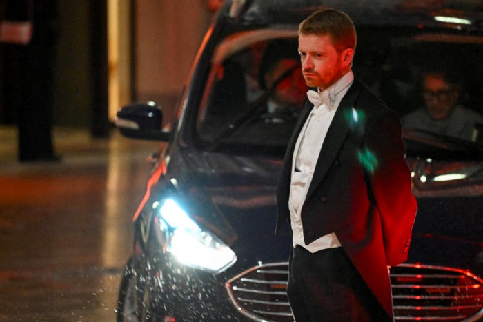 UK PM Starmer's chief of staff quits over Mandelson fallout