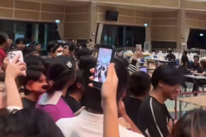 Citizens' protest forces recount at Pathum Thani voting station