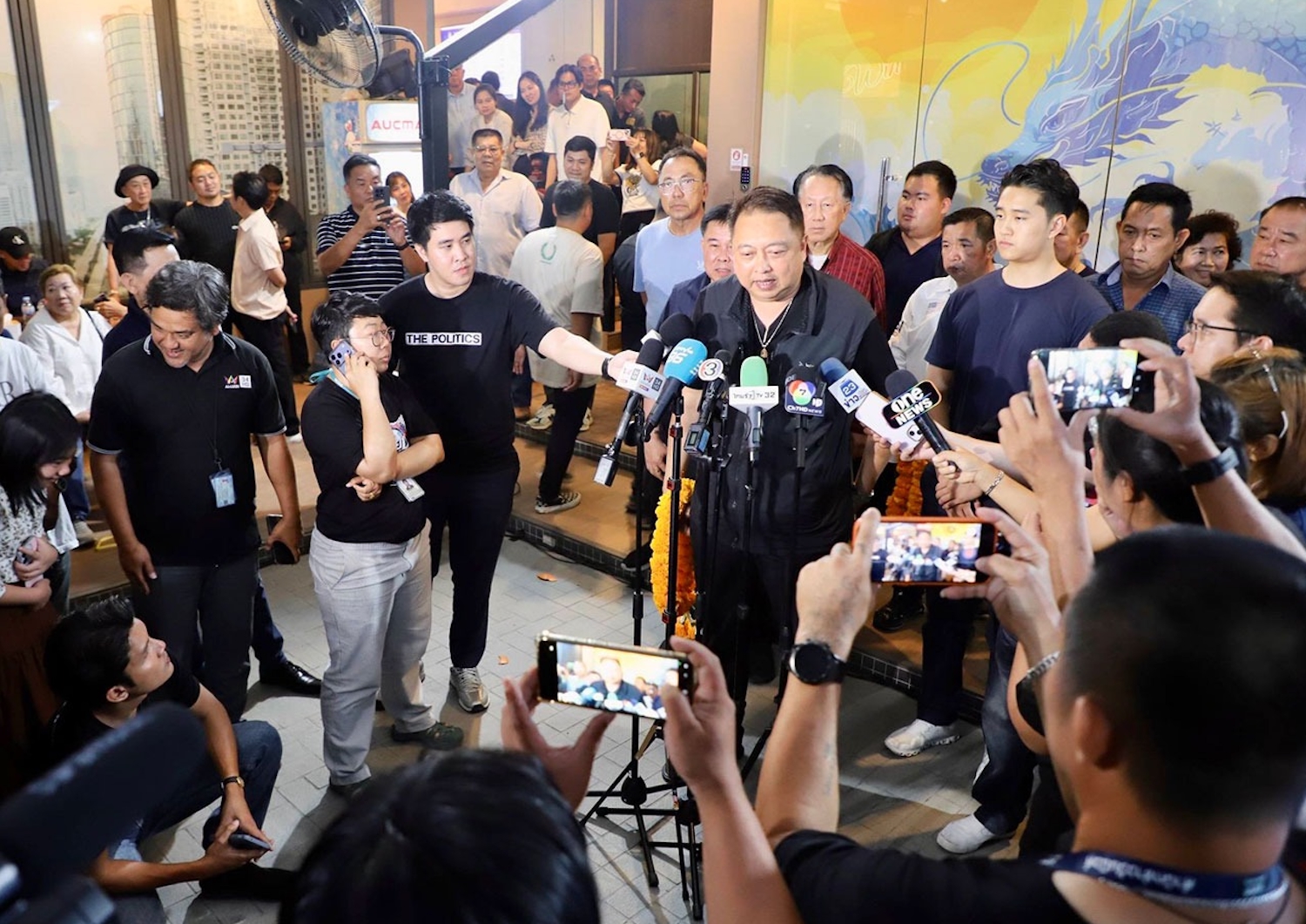 Suchart Chomklin addresses the media at the Bhumjaithai Party office in Chon Buri on Feb 9. (Photo: Suchart Chomklin Facebook)