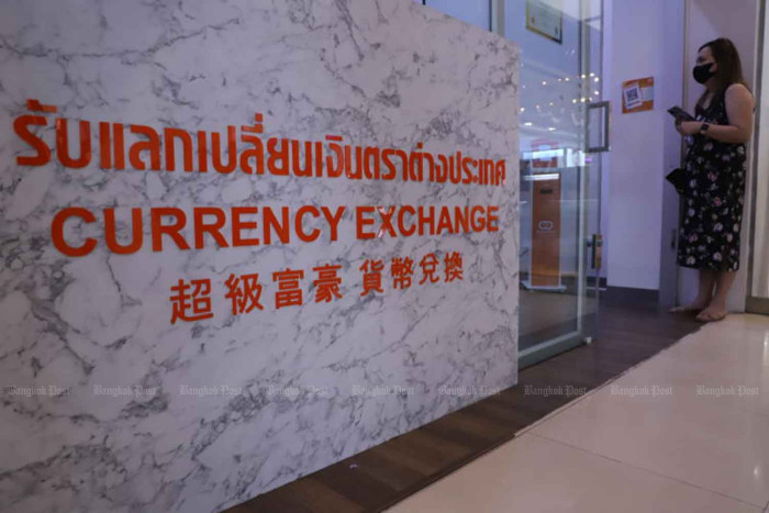 Foreign funds drive baht gains, market rally