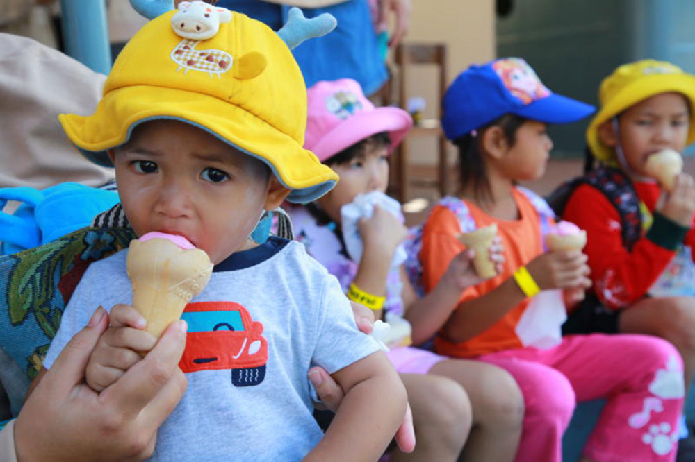 Thailand pushes to arrest plunging birth rate