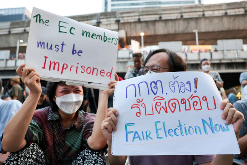 Doubts mount over EC's poll handling