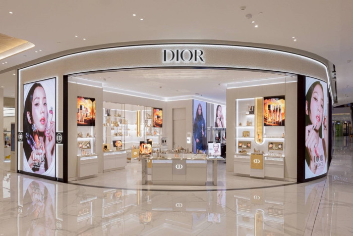 Dior beauty unveils its largest boutique in southeast asia at Siam Takashimaya Iconsiam