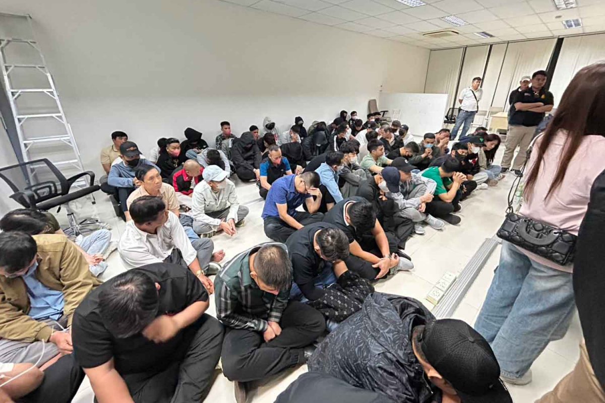 Bangkok Post - 94 Vietnamese held in online gambling raid