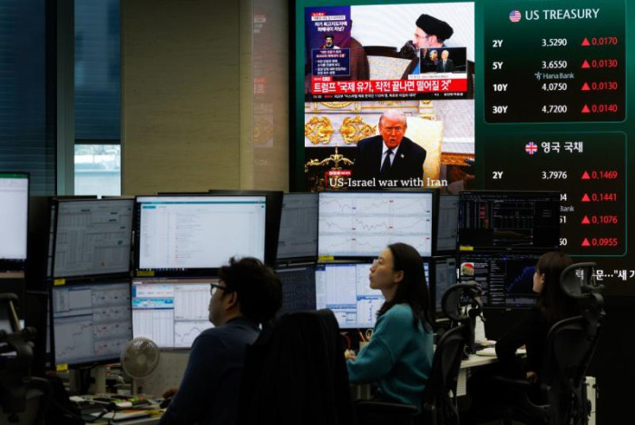 Iran war punctures strategy of ‘Sell America, Buy Asia’