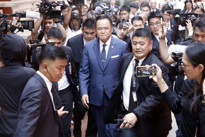 PM forms conflict crisis centre