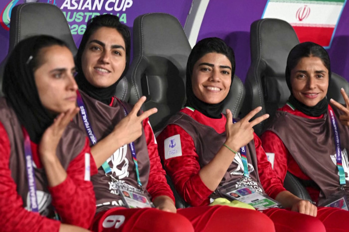 Three Iran women soccer players decide to go home not seek asylum
