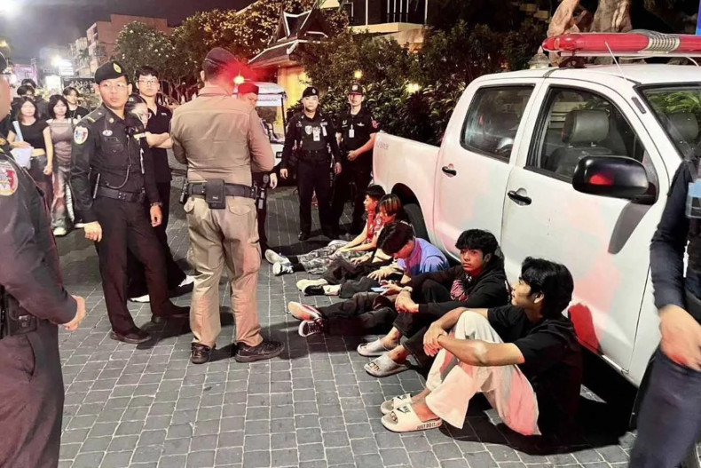 Police stop migrant gang fight on Pattaya’s Walking Street