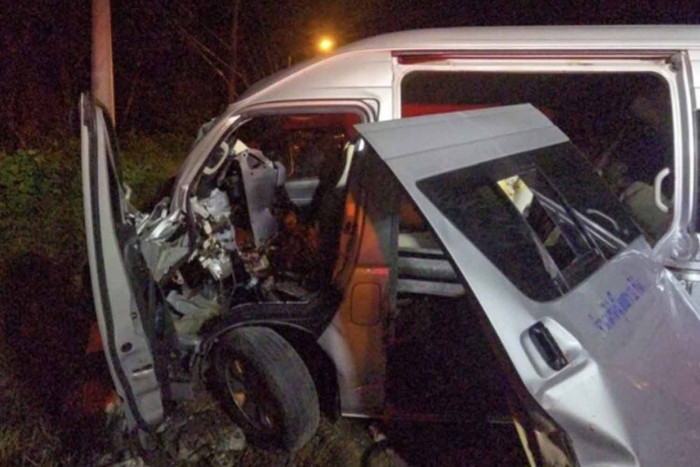 One killed, 11 injured in Russian tourist van crash in Phuket