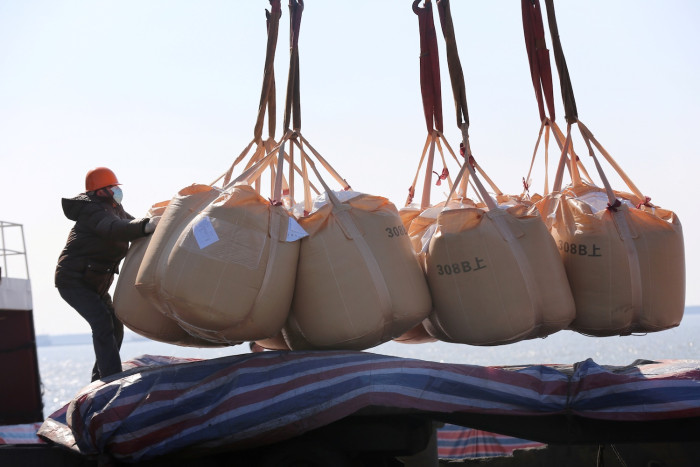 China cutting back fertiliser exports