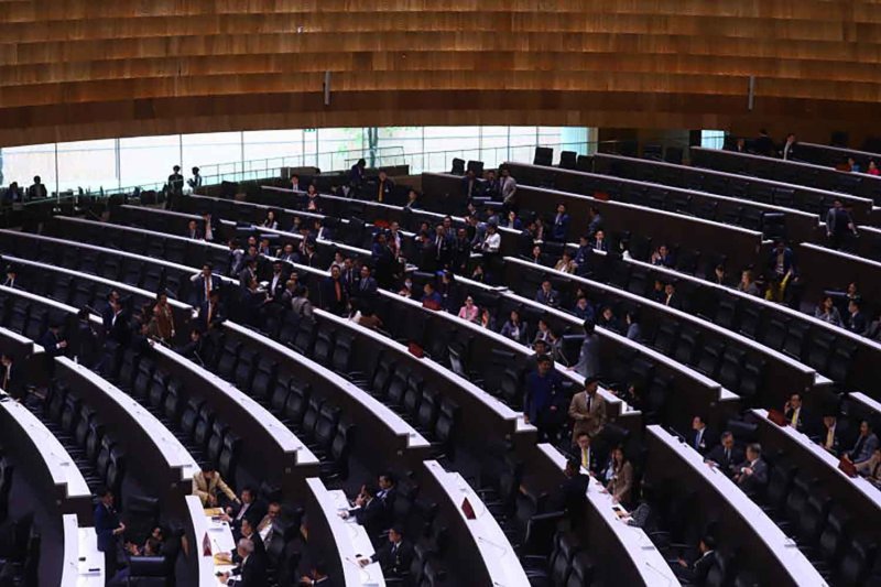 Benefits for MPs under scrutiny