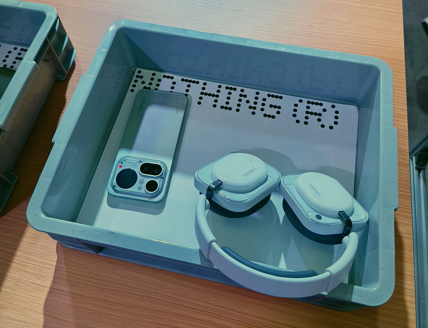 Nothing Phone (4a) Pro